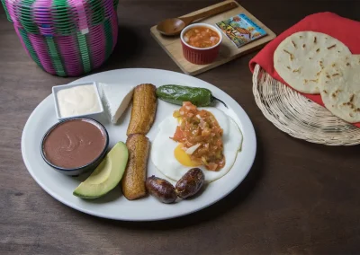 Salvadoran Restaurant Los Angeles